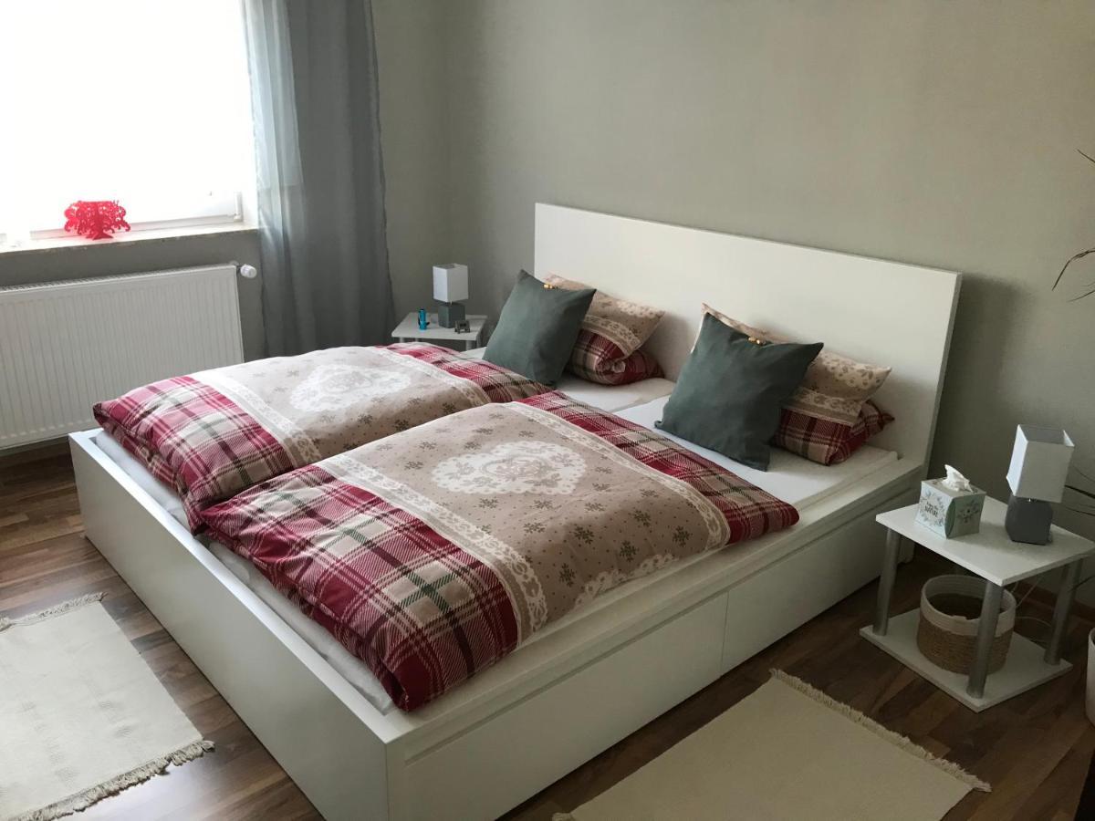 Ferienwohnung Von Paris Petersberg  Екстериор снимка